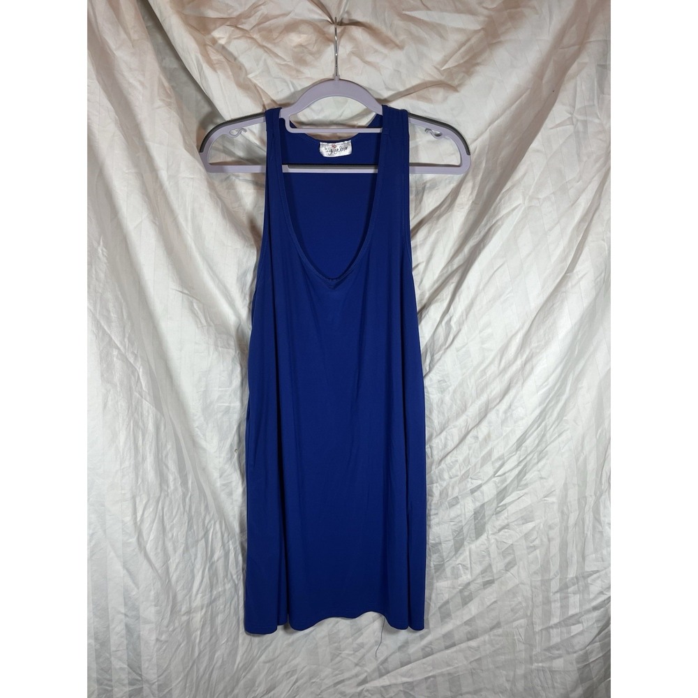 The ZigZag Stripe Royal Blue V-Neck Tank Top Sleeveless Relaxed Fit Small